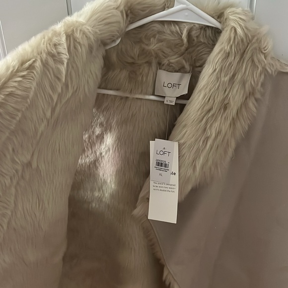 Loft - Picture 3 of 4